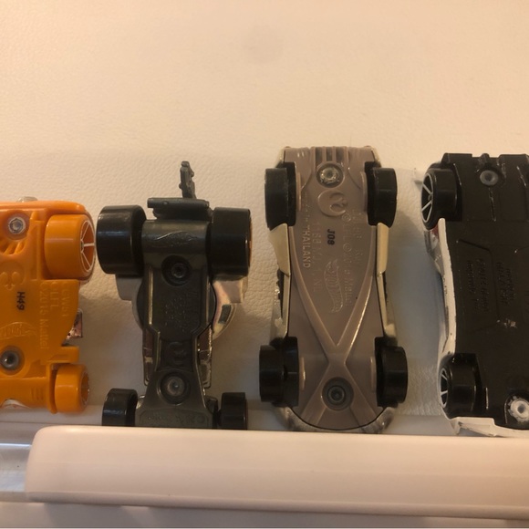 4 Star Wars Hot Wheels cars Mattel - Picture 4 of 9